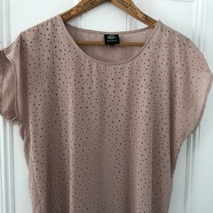 Short sleeve tan blouse
